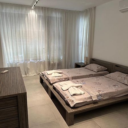 Gitea Sand Lilies Apartments Sozopol Exterior photo